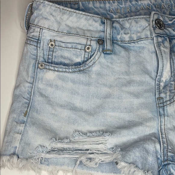 AMERICAN EAGLE SHORTS - Picture 2 of 4